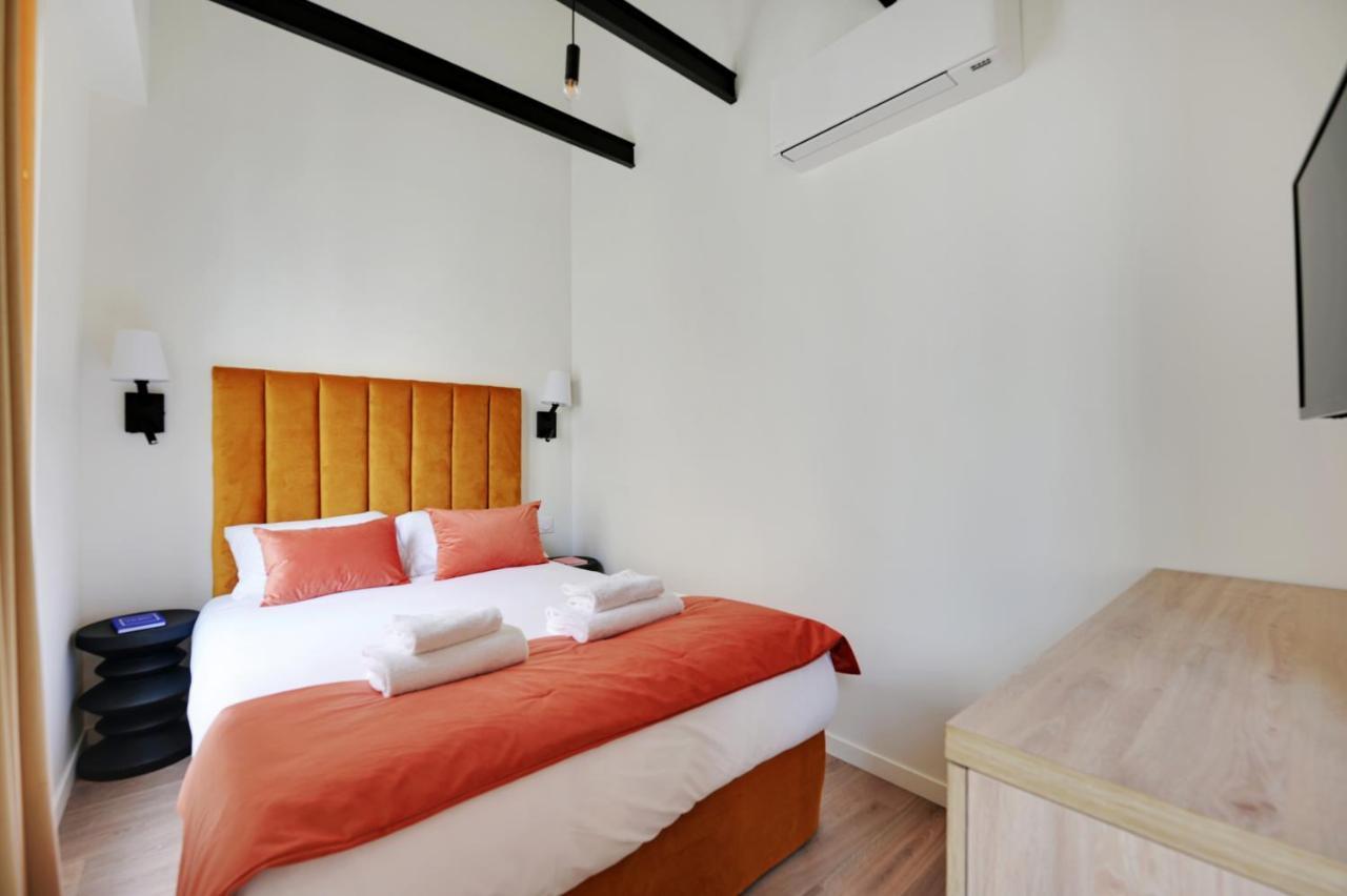 Residence Jules Levallois-Perret Esterno foto